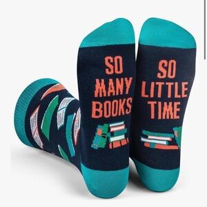 NWT Lavley Book & Reading Socks Unisex OS
